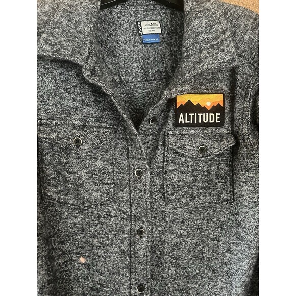 KAVU Women’s Hadley Button Down Shirt in Gray Size M - Picture 2 of 7